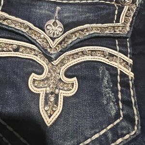 Rock revival jeans. Non smoking home